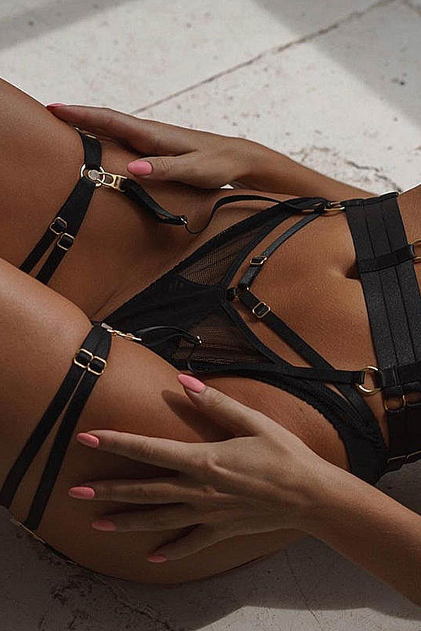 Pressure Play Bra Set